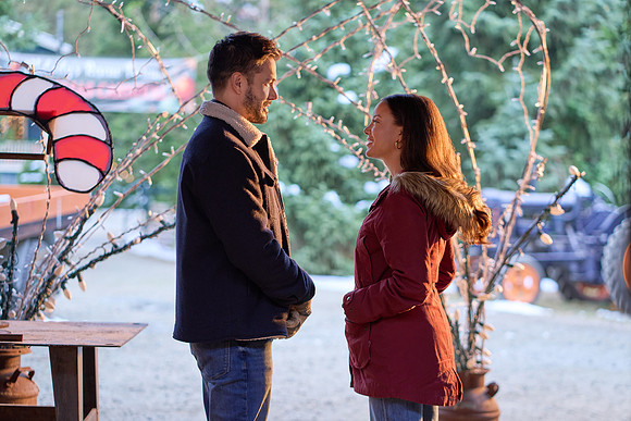 Christmas Under the Lights Final Image Assets